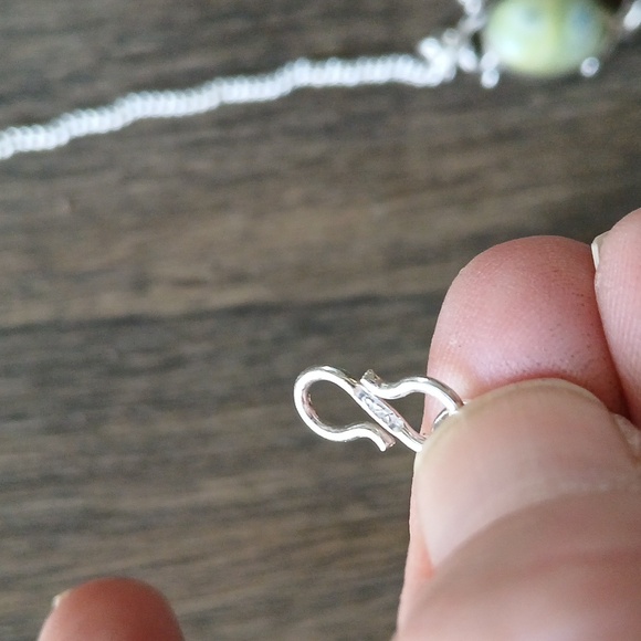 New Solar Quartz Agate Silver Necklace. - Picture 9 of 12